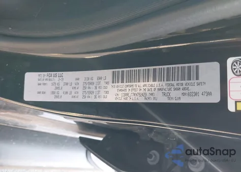 2019 Ram 1500 Laramie 4X2 5'7 Box from USA, damaged, VIN 1C6RREJT7KN792423